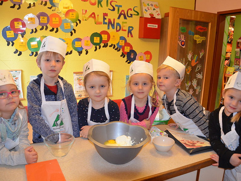 Alle Backvorbereitungen wurden bereits von den Hobbybäckern aus dem Kindergarten Bernbach getroffen.
